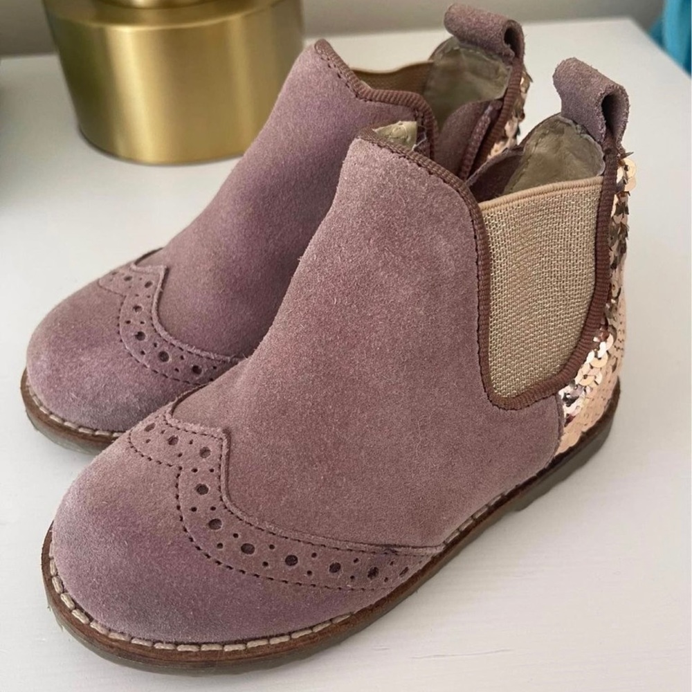 Mini Boden Booties